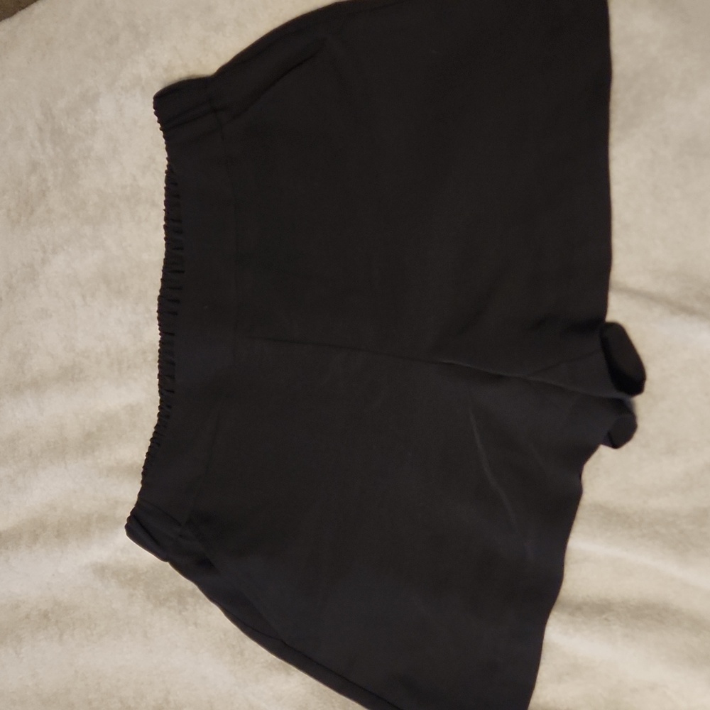 Women's Nine West Dressy shorts, M